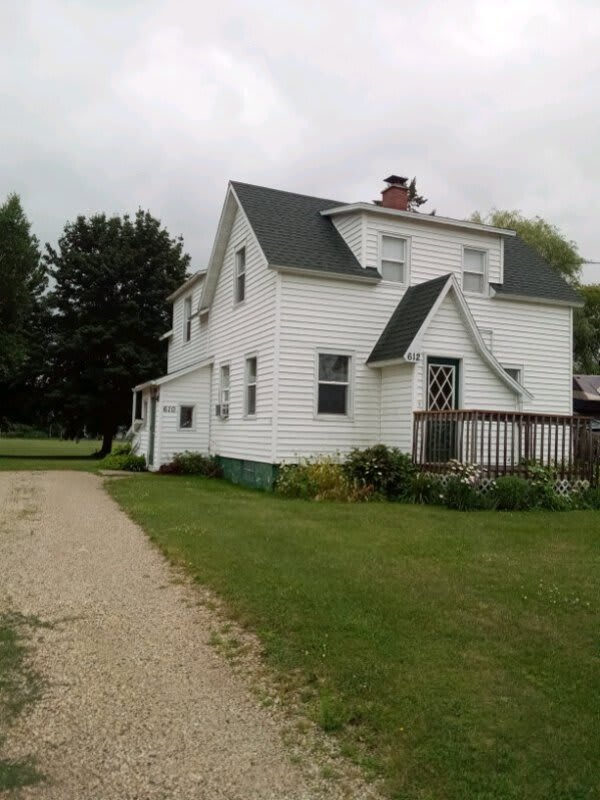 610 Church Avenue – photo 1 of 9