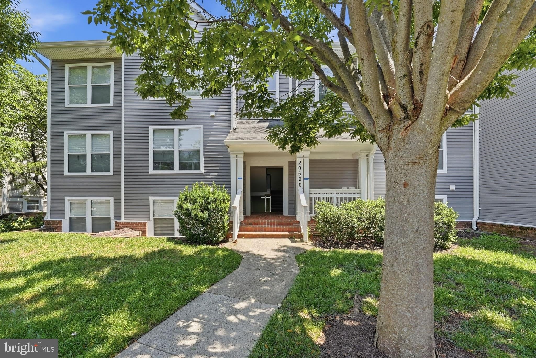 20600 CORNSTALK Terrace – photo 1