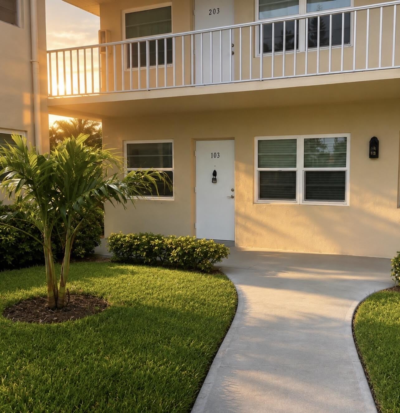 12 Vista Palm Lane – photo 1 of 8