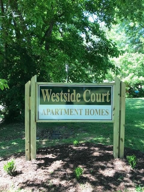 1775 Westside Circle – photo 1 of 7