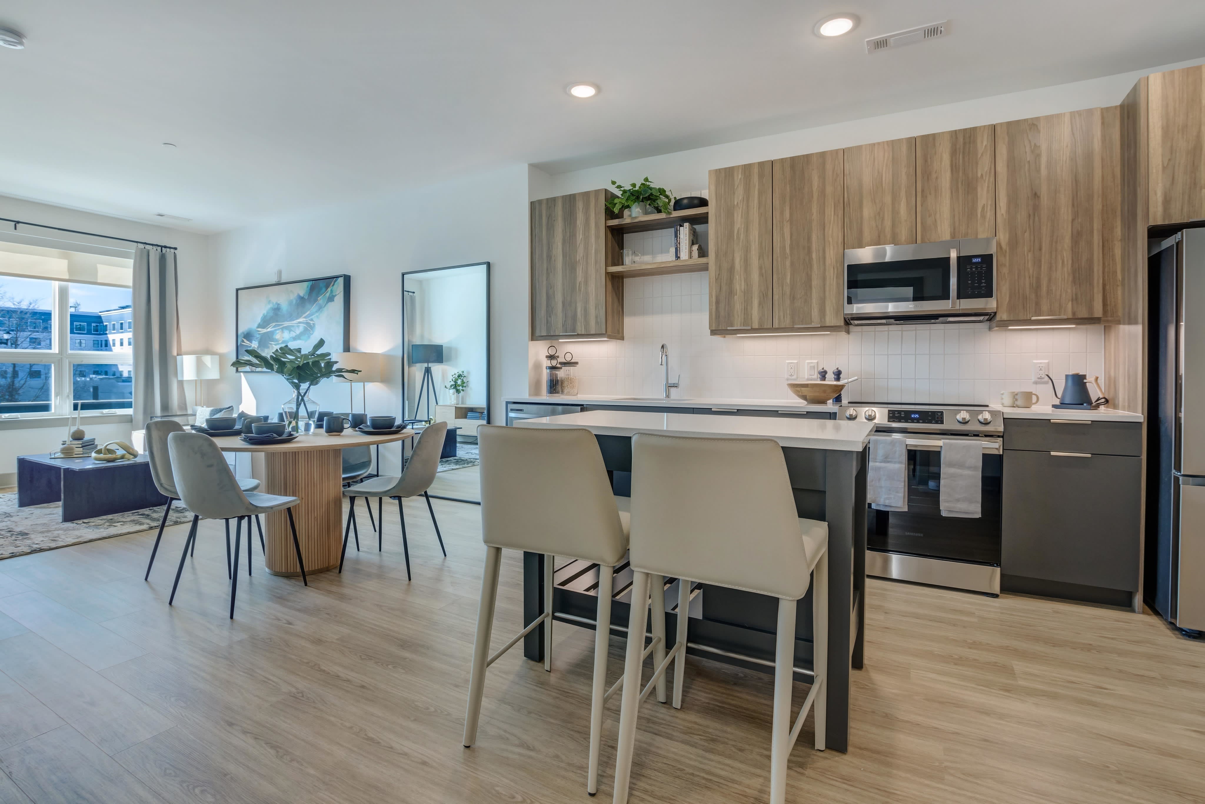Modera Woodbridge – photo 1 of 194