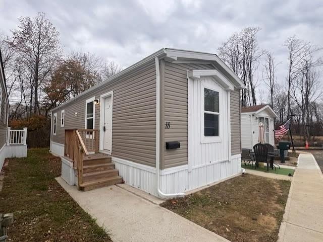 18 John St – photo 1