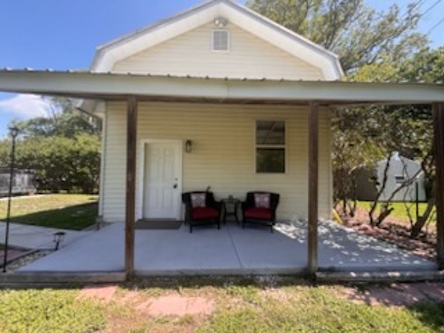 Saint Cloud Rental – photo 1 of 10