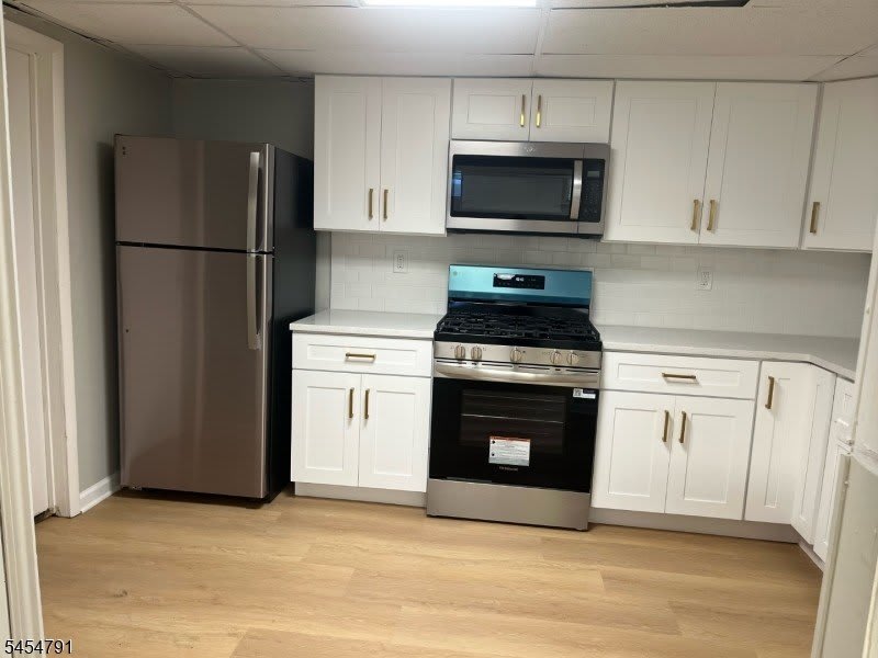 30 Maple Ave – photo 1 of 6