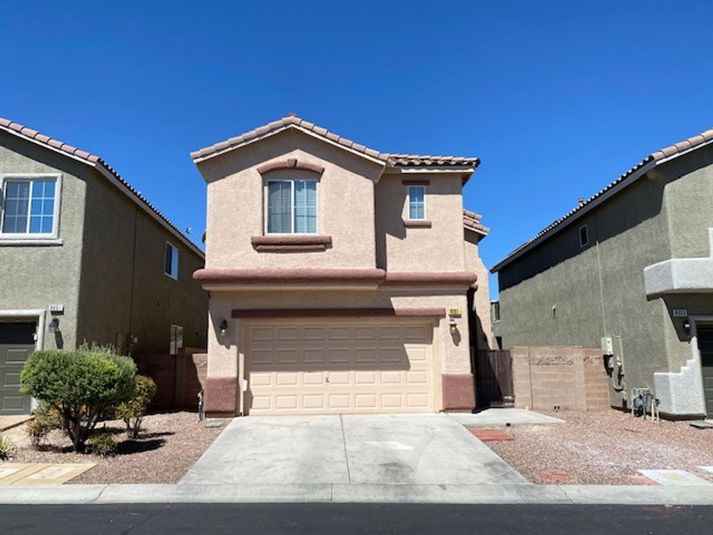 8065 Caspian Moon Drive, Las Vegas, NV 89166 – photo 1