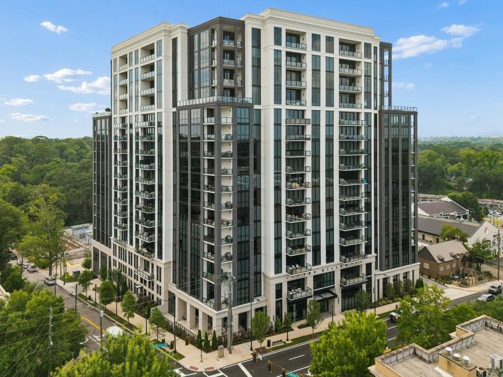 2425 Peachtree Road NE – photo 1
