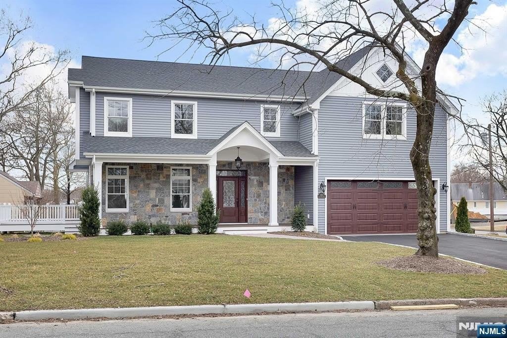 582 Green Valley Road – photo 1