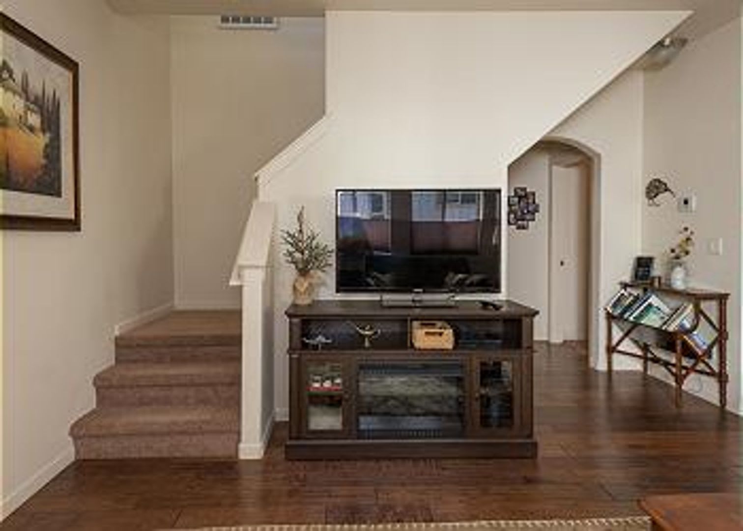 Beautifully Furnished Monthly Rental Home Within Walking Distance To Deschutes River Trail A Great Location – photo 1 of 378