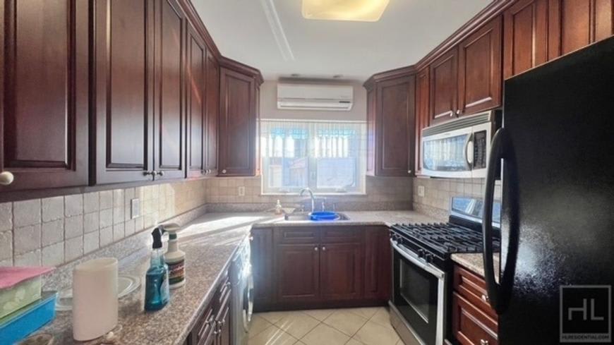 2121 KIMBALL STREET – photo 1