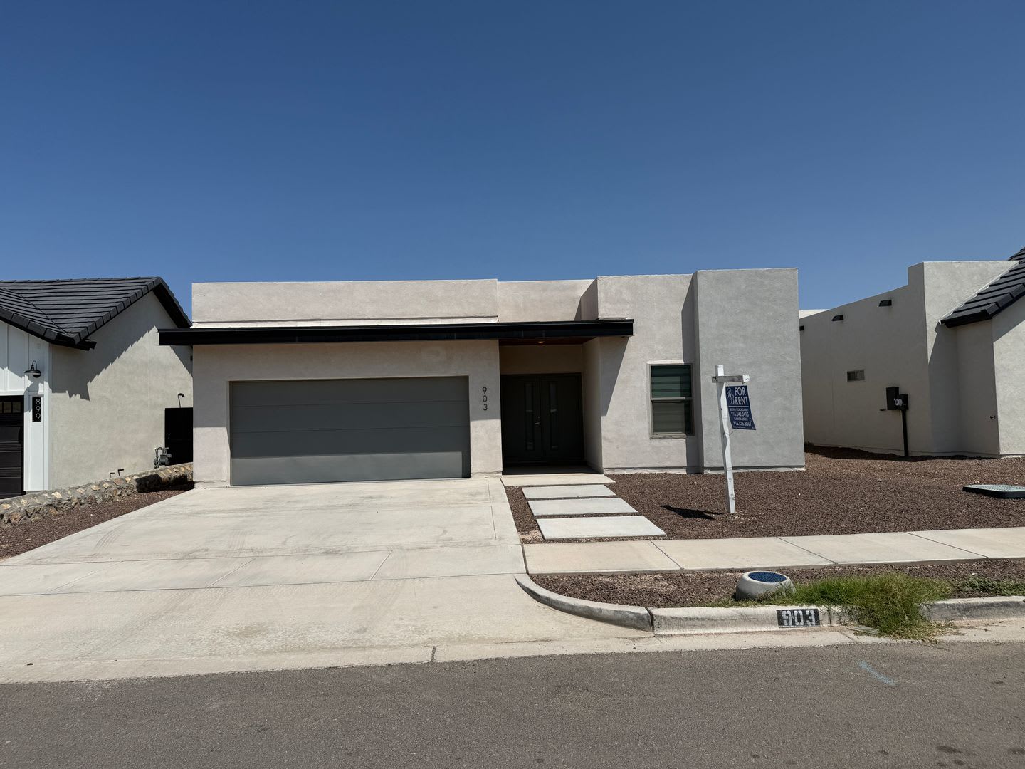 Beautiful East Side House 4 Bed 2 5 Baths Part Of The Overlook Casa Club That Includes Swimming Pool Gym Tennis Court Pickleball Courts – photo 1