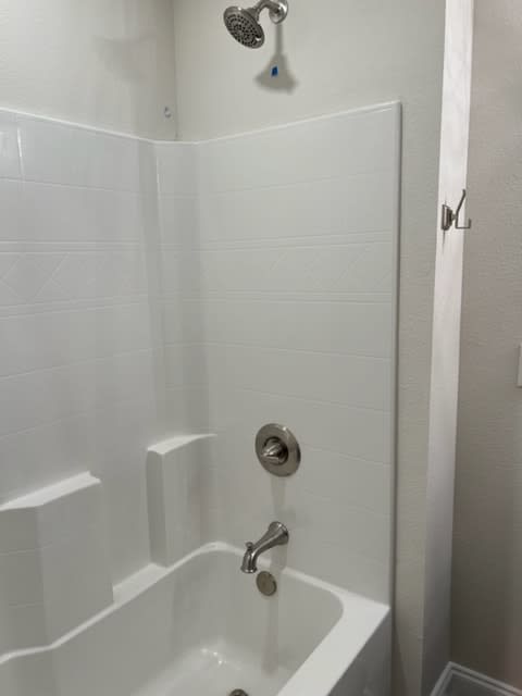 818 Fairview Drive – photo 1
