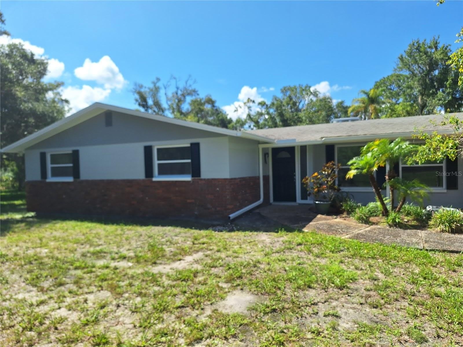 7606 VAN DYKE Road – photo 1 of 21