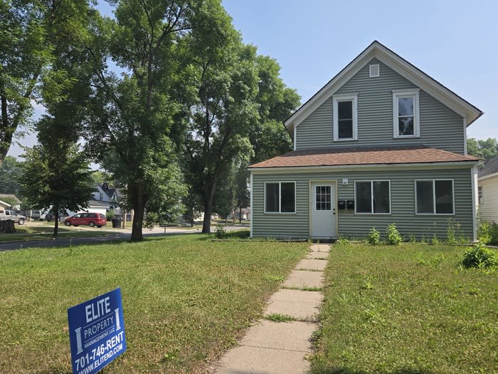 732 North 5th Street – photo 1
