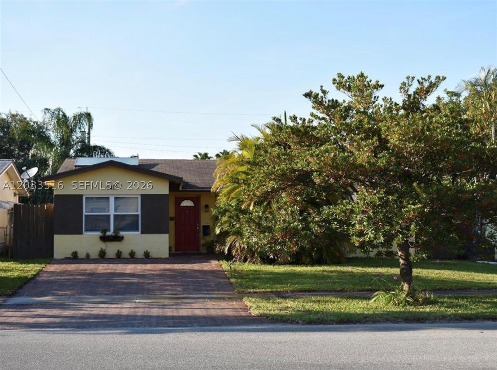 4415 Tyler St – photo 1
