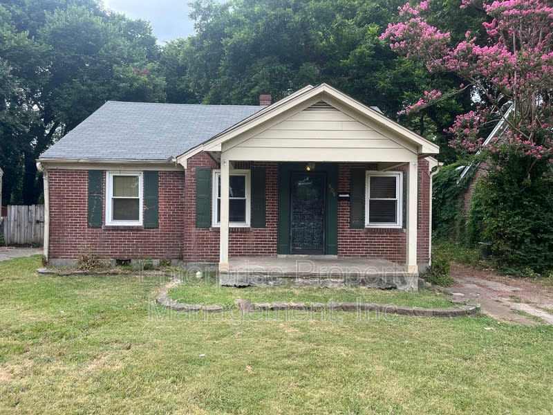 609 Houston St – photo 1