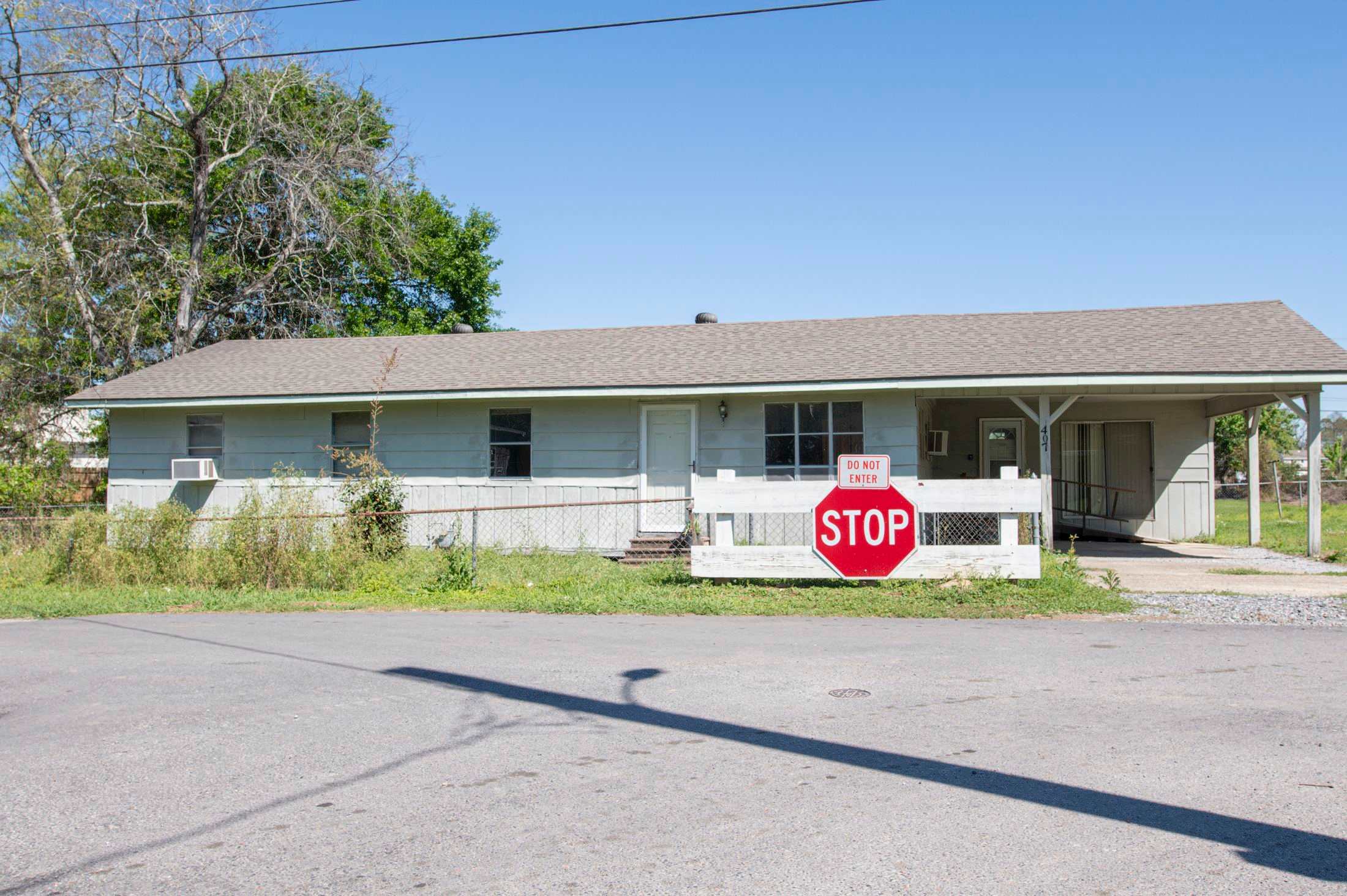 407 Nugier St – photo 1 of 57