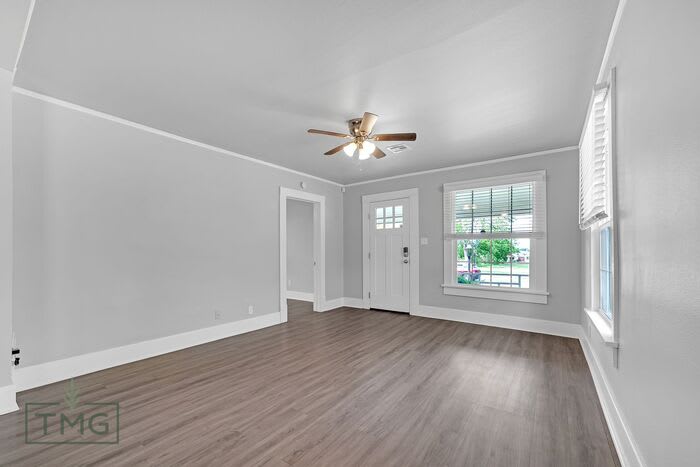 2620 East 7th Street – photo 1