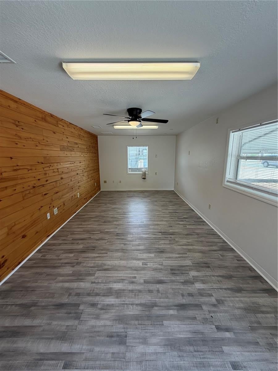 306 N IONA Avenue – photo 1 of 15