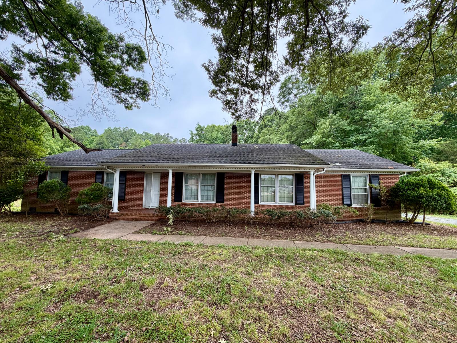 3720 Providence Rd S – photo 1 of 25