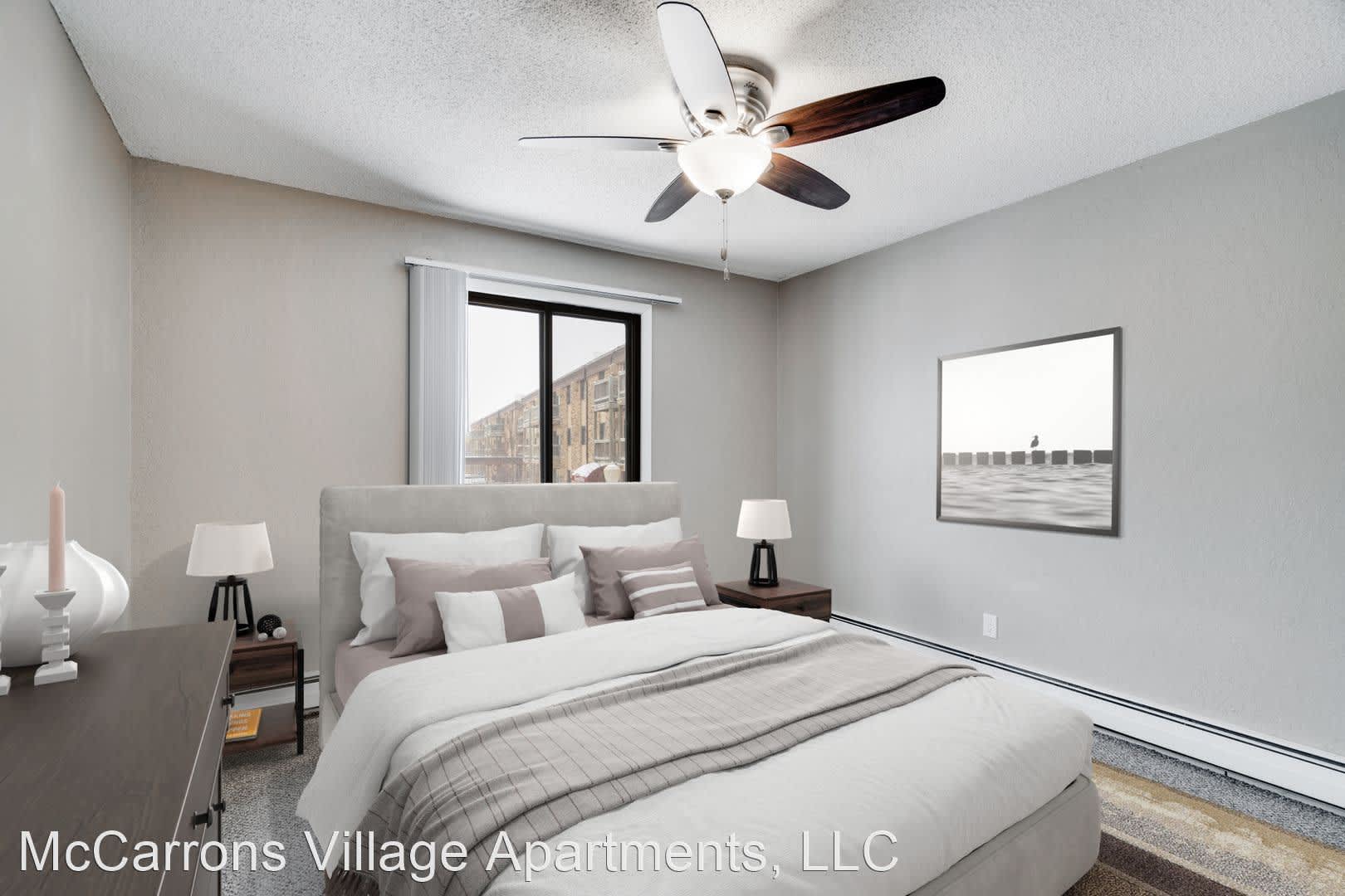 McCarrons Village – photo 1