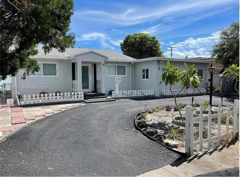 1716 Liberty Street – photo 1