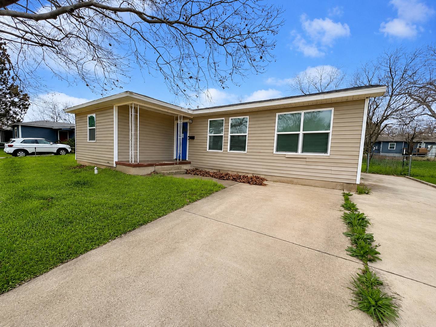 1505 N WS Young – photo 1