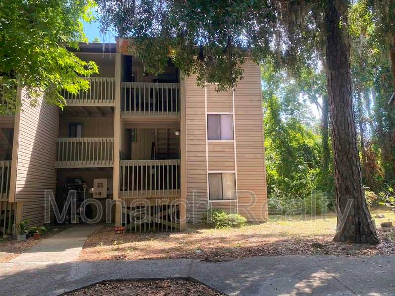 89 Southeast 16th Avenue – photo 1