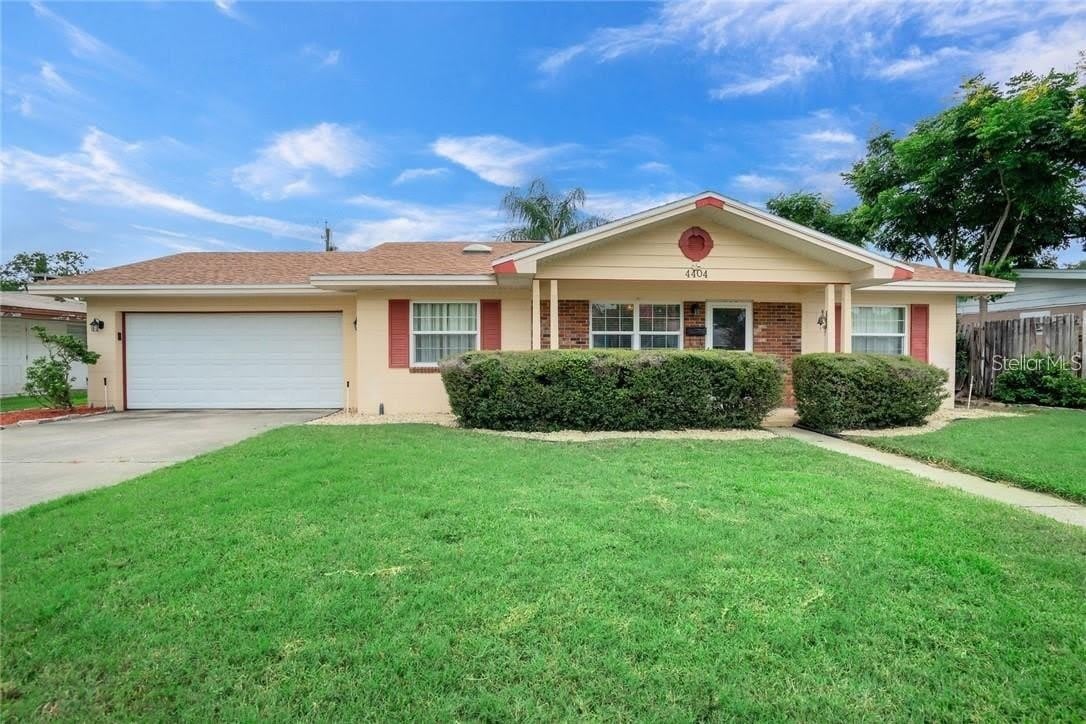 4404 Fetrow Drive – photo 1 of 43
