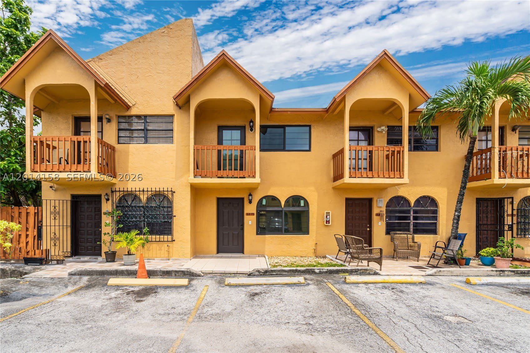 5375 W 23rd Ct – photo 1