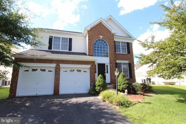 22817 NICHOLS FARM Way – photo 1 of 17