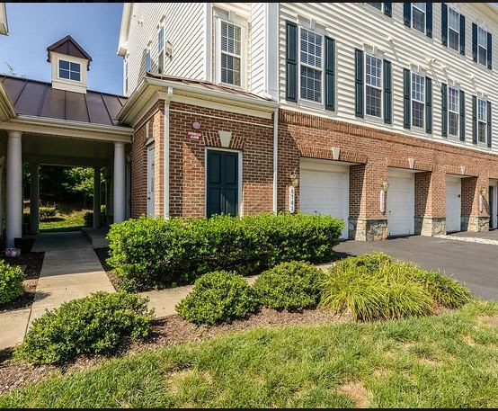 6783 Hampton Bay Ln – photo 1 of 245