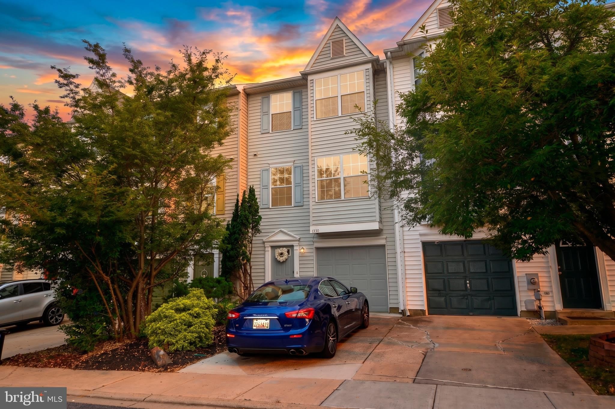 1330 HAMPSHIRE Drive – photo 1