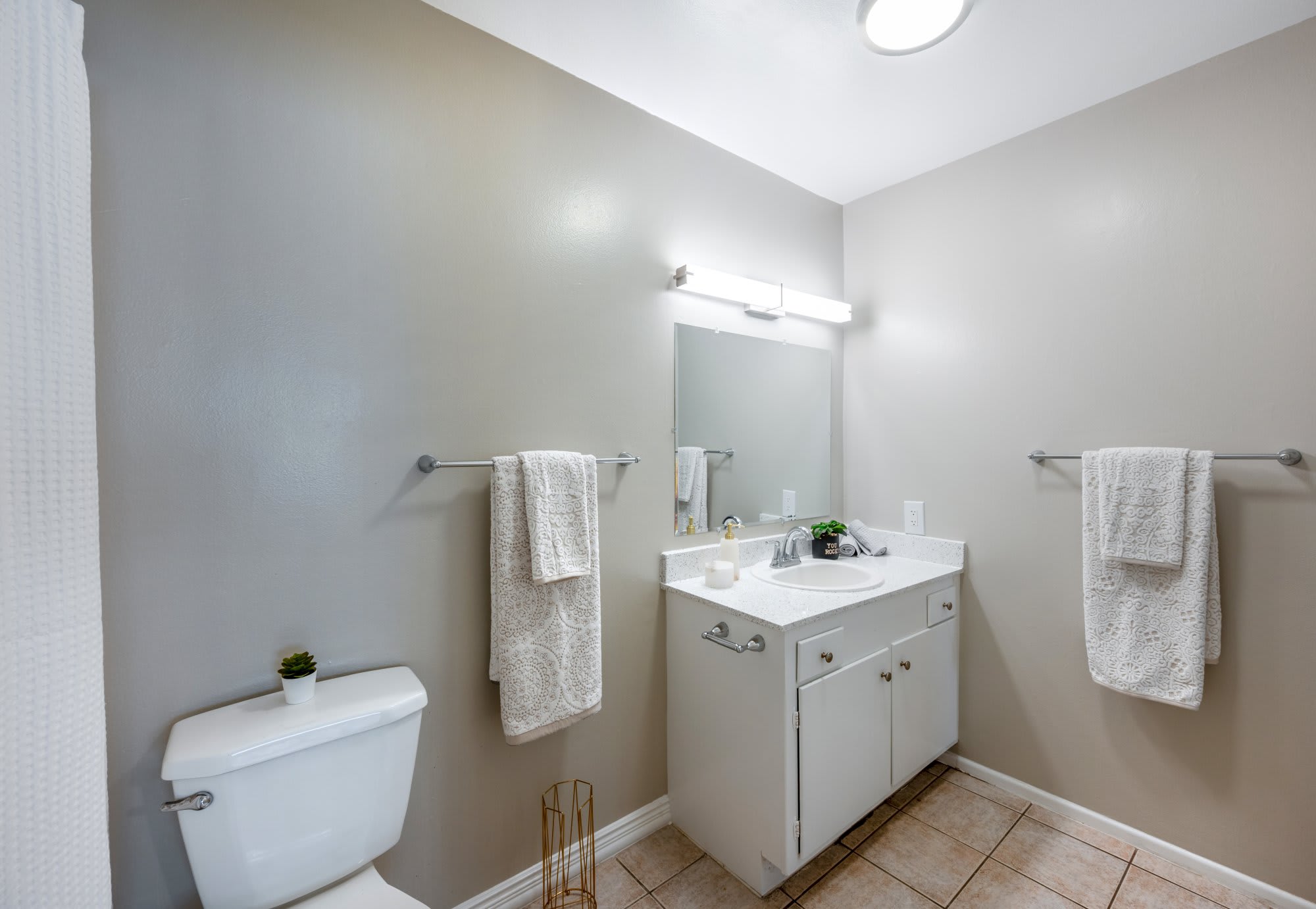 Anaheim Cottages – photo 1