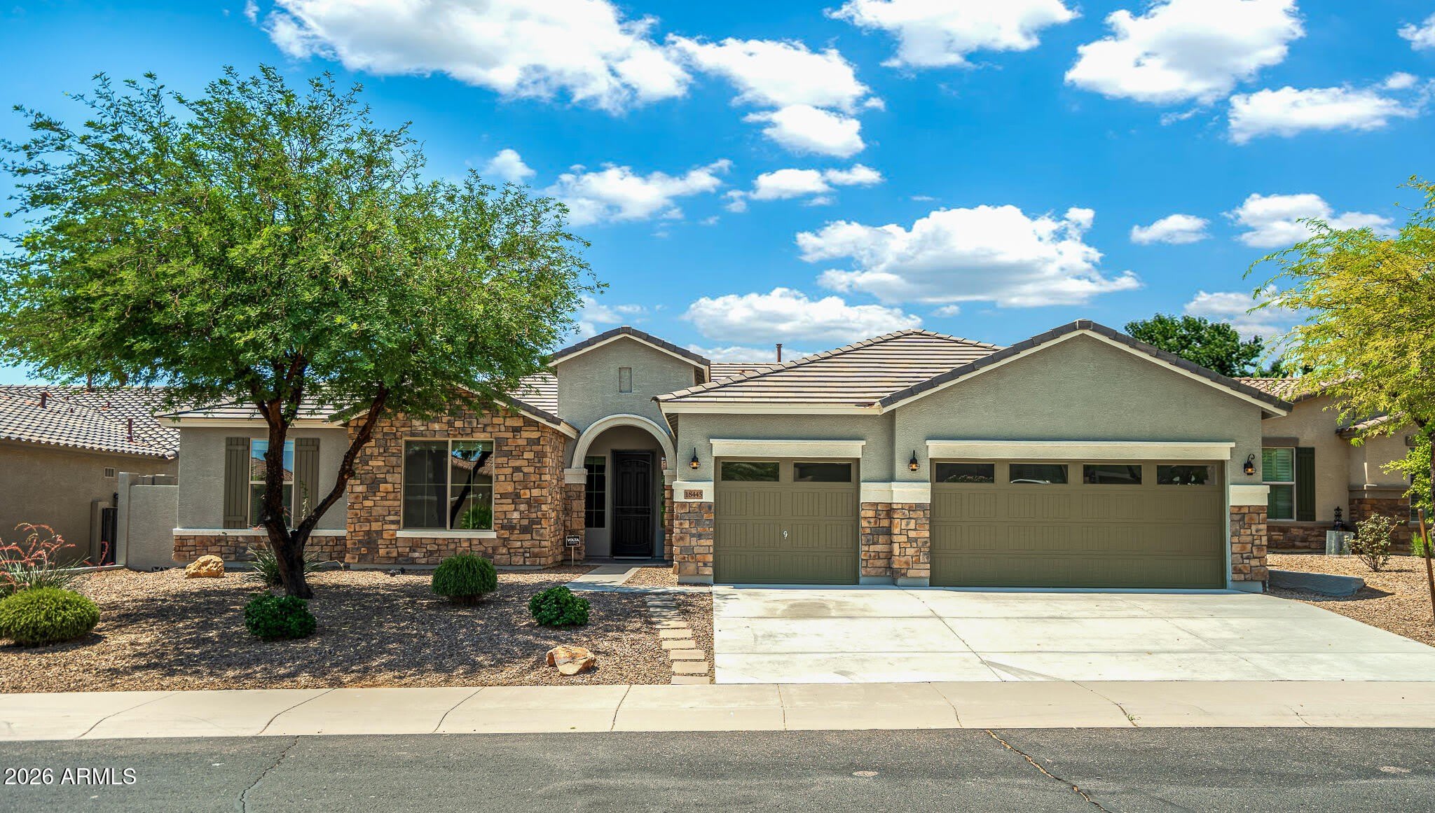 18445 W SAGUARO Lane – photo 1 of 42