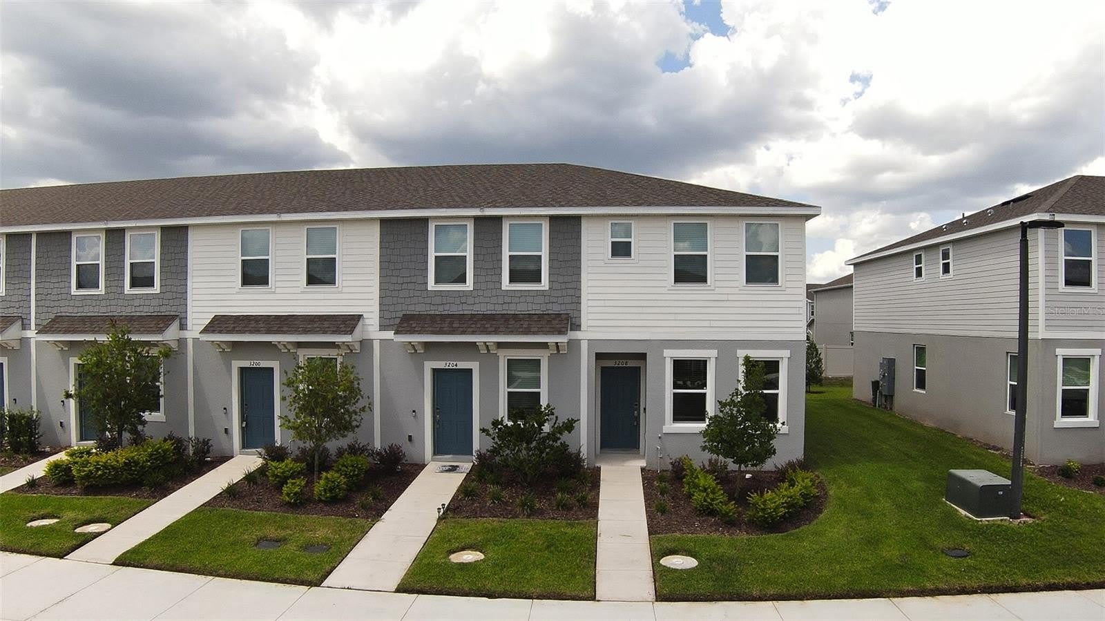 3208 SKYLINE Loop – photo 1