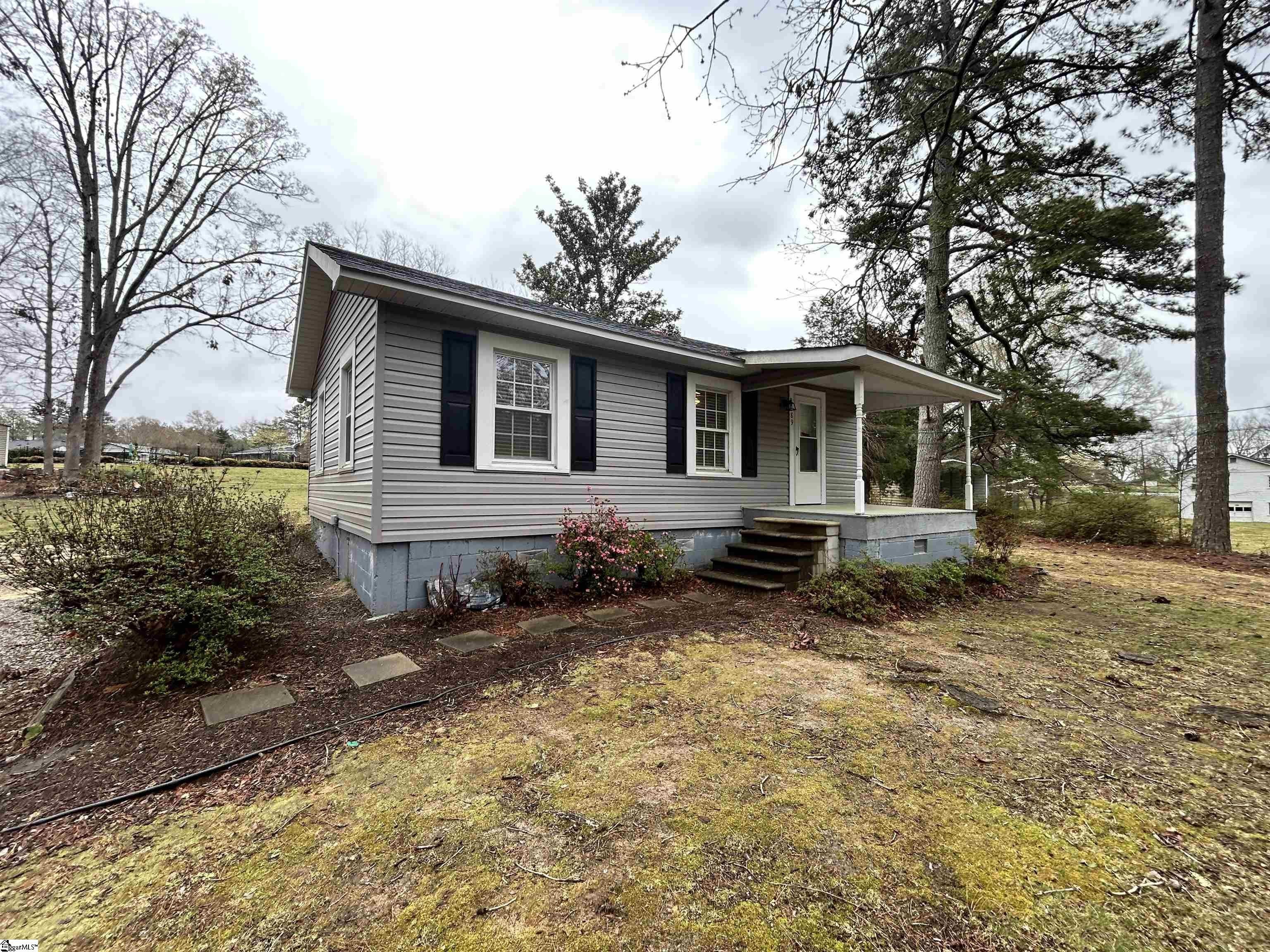 1189 Beech Springs Road – photo 1 of 8