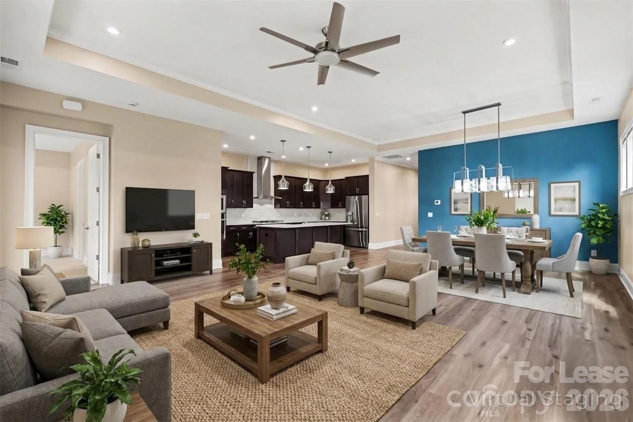 2026 Lake Como Drive – photo 1