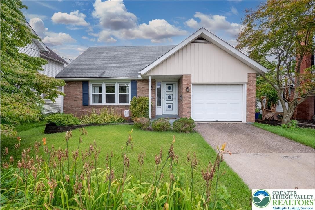 1527 Shipman Street – photo 1