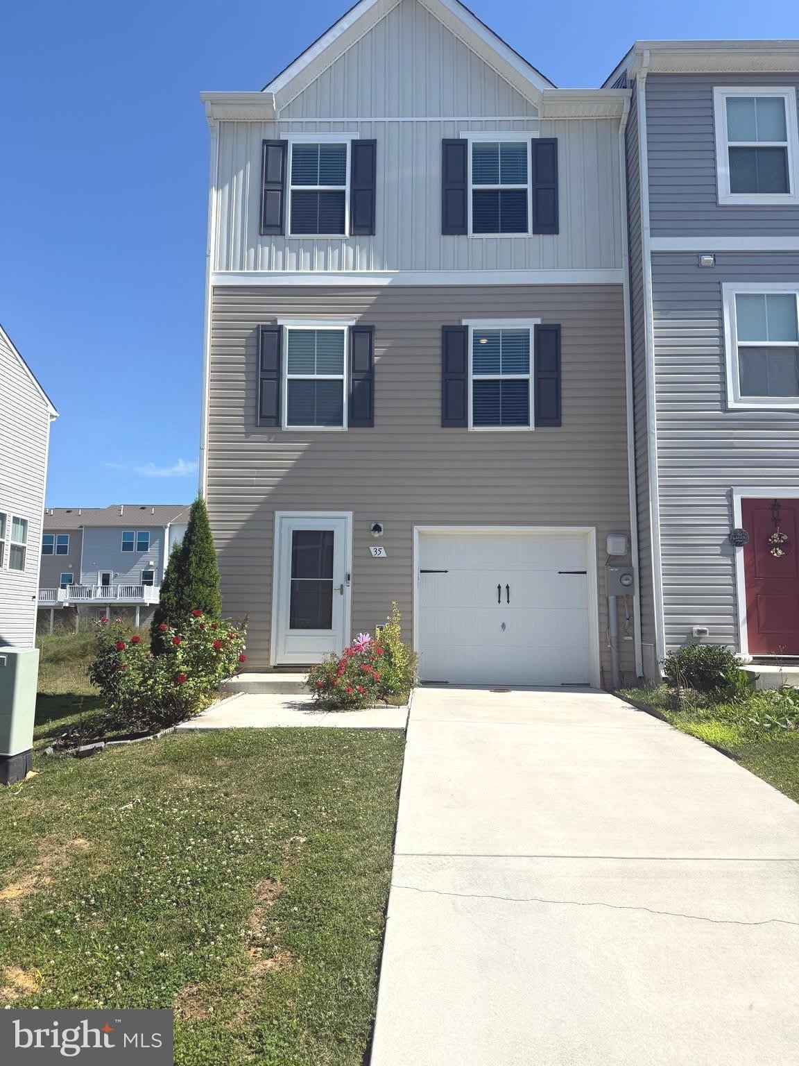 35 THROWER Road – photo 1