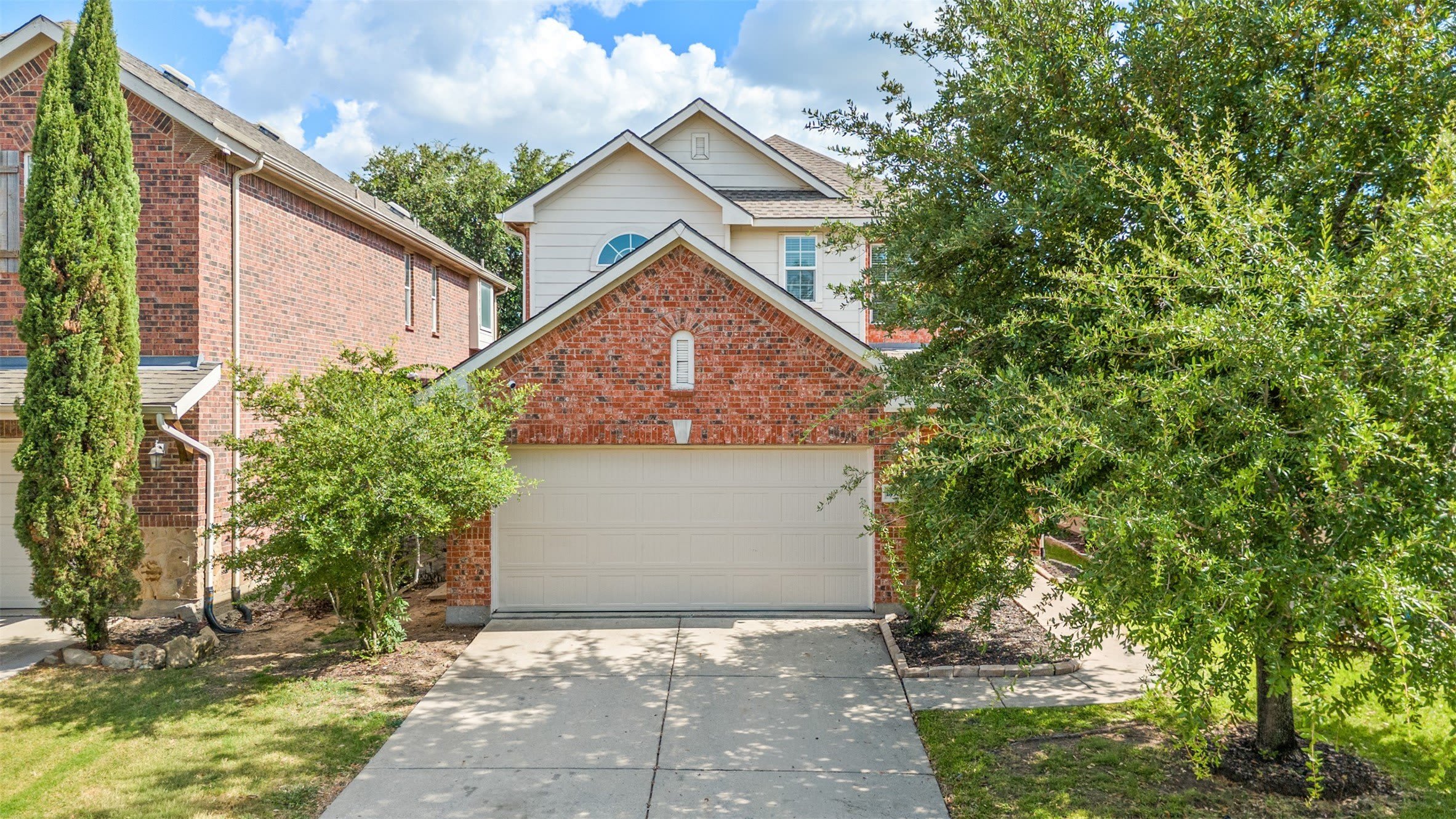 15920 Alvarado Drive – photo 1