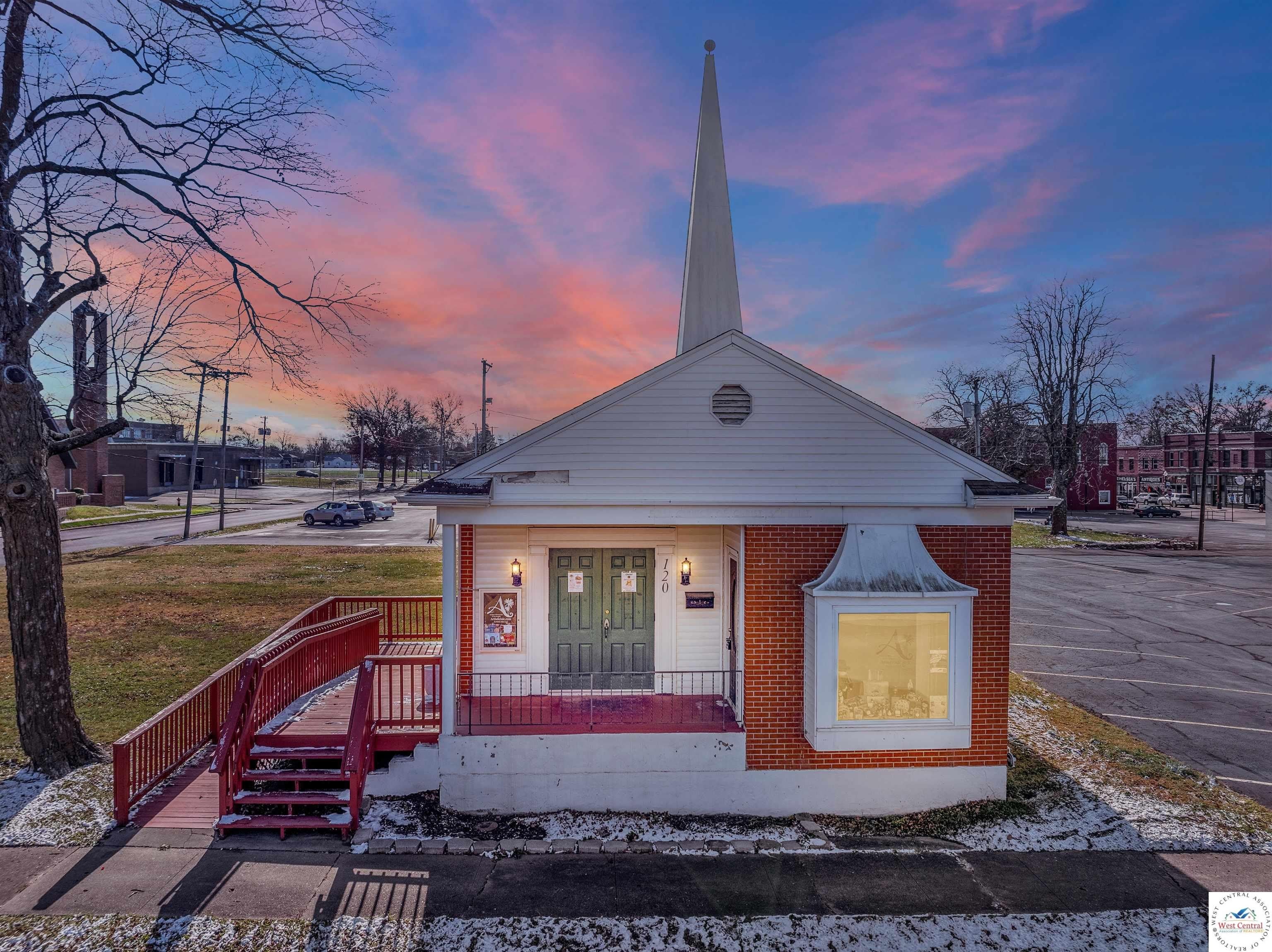 120 E 6th Street – photo 1 of 15