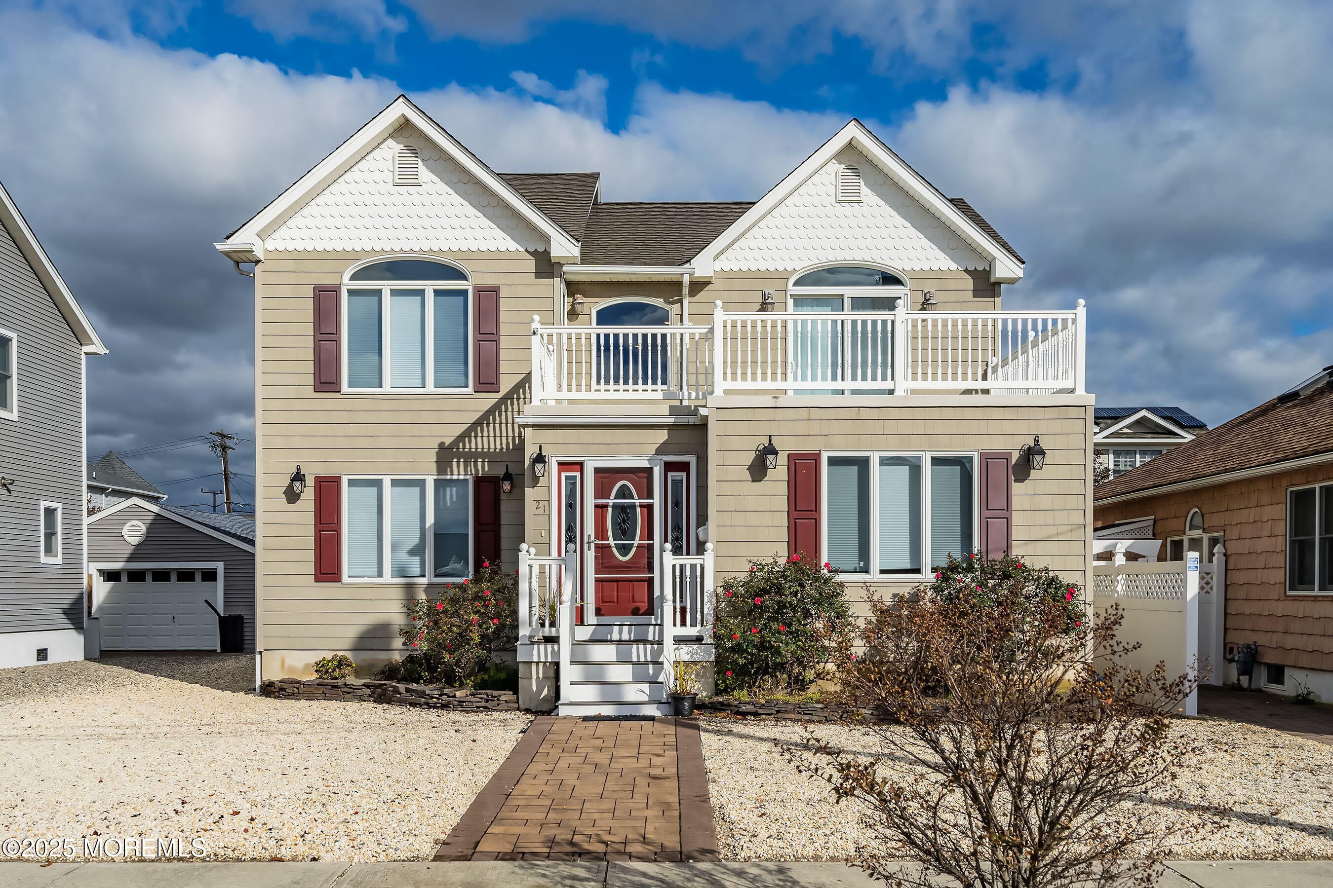 21 Magee Avenue – photo 1