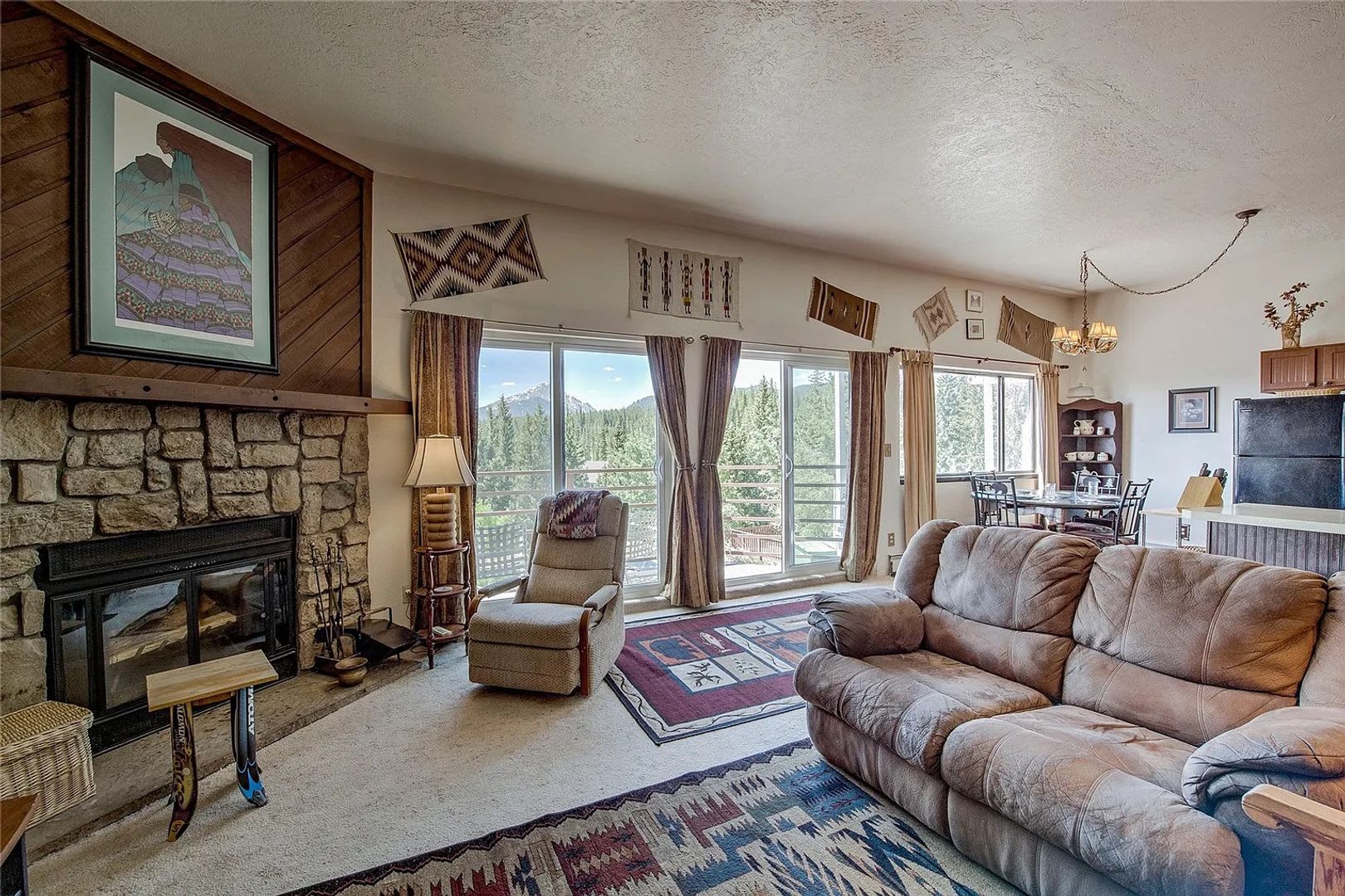 Buffalo Ridge Condo – photo 1 of 22