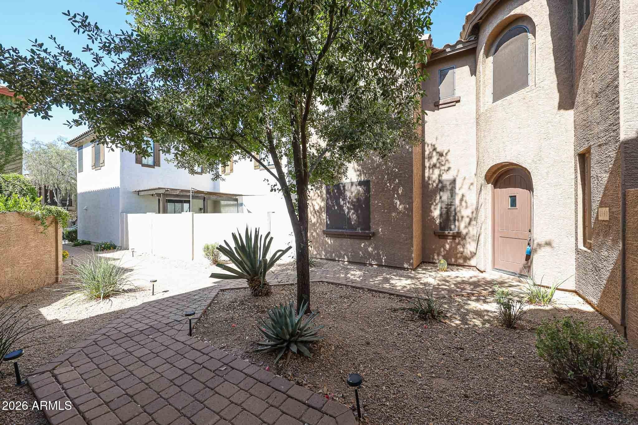 2390 W JAKE Haven – photo 1