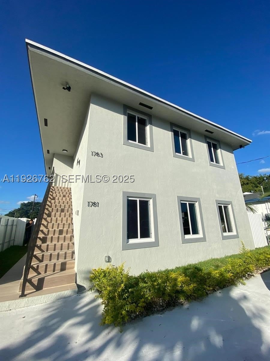 1783 NW 65th St – photo 1 of 9