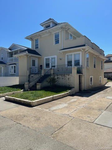 234 W Market Street – photo 1