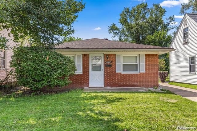 25469 Powers St Avenue – photo 1 of 22