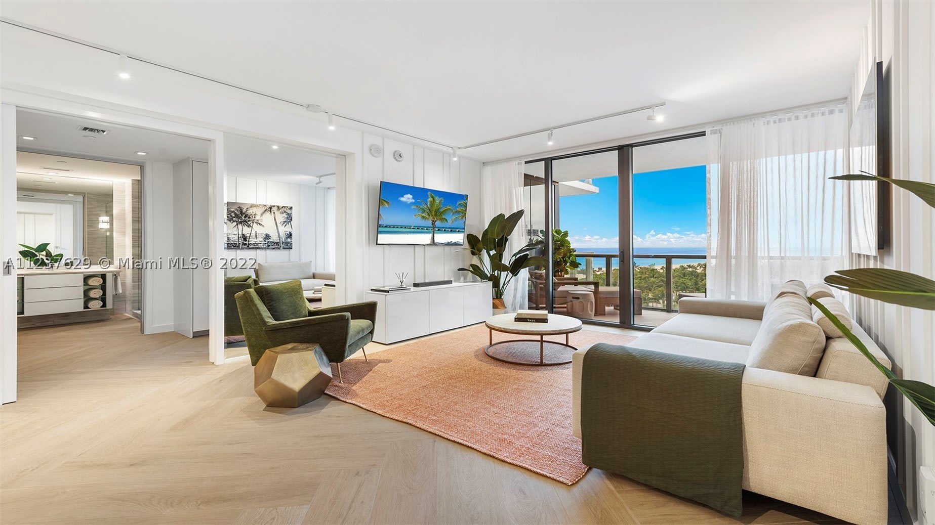 2201 Collins Ave – photo 1