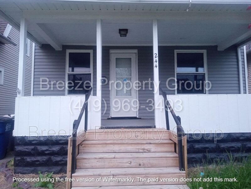 244 Knower St – photo 1 of 10