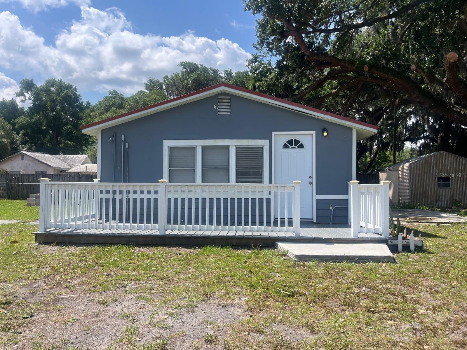 1400 DAKOTA Avenue – photo 1